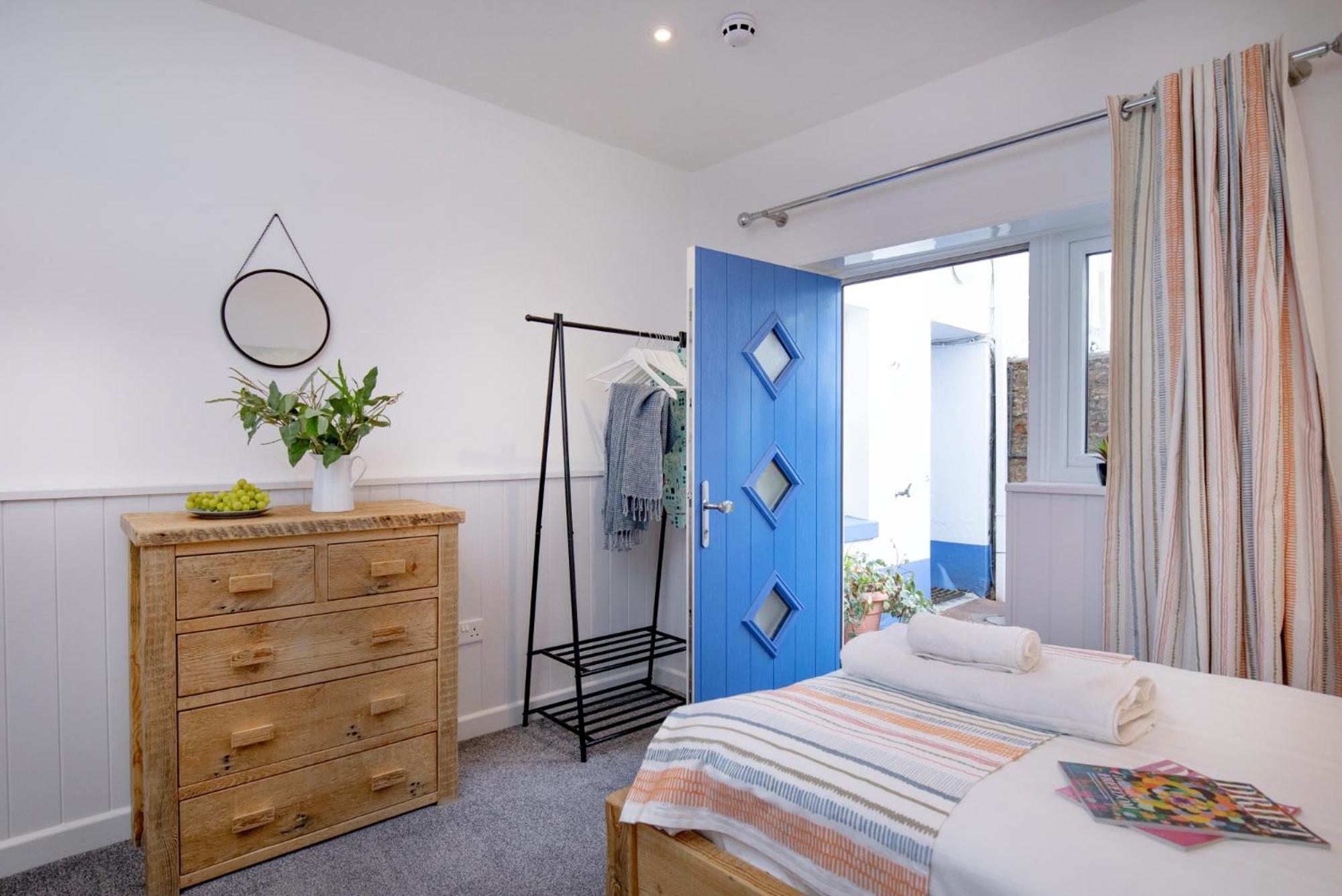 Sunnybeach Holiday Apartments Пейнтон Экстерьер фото