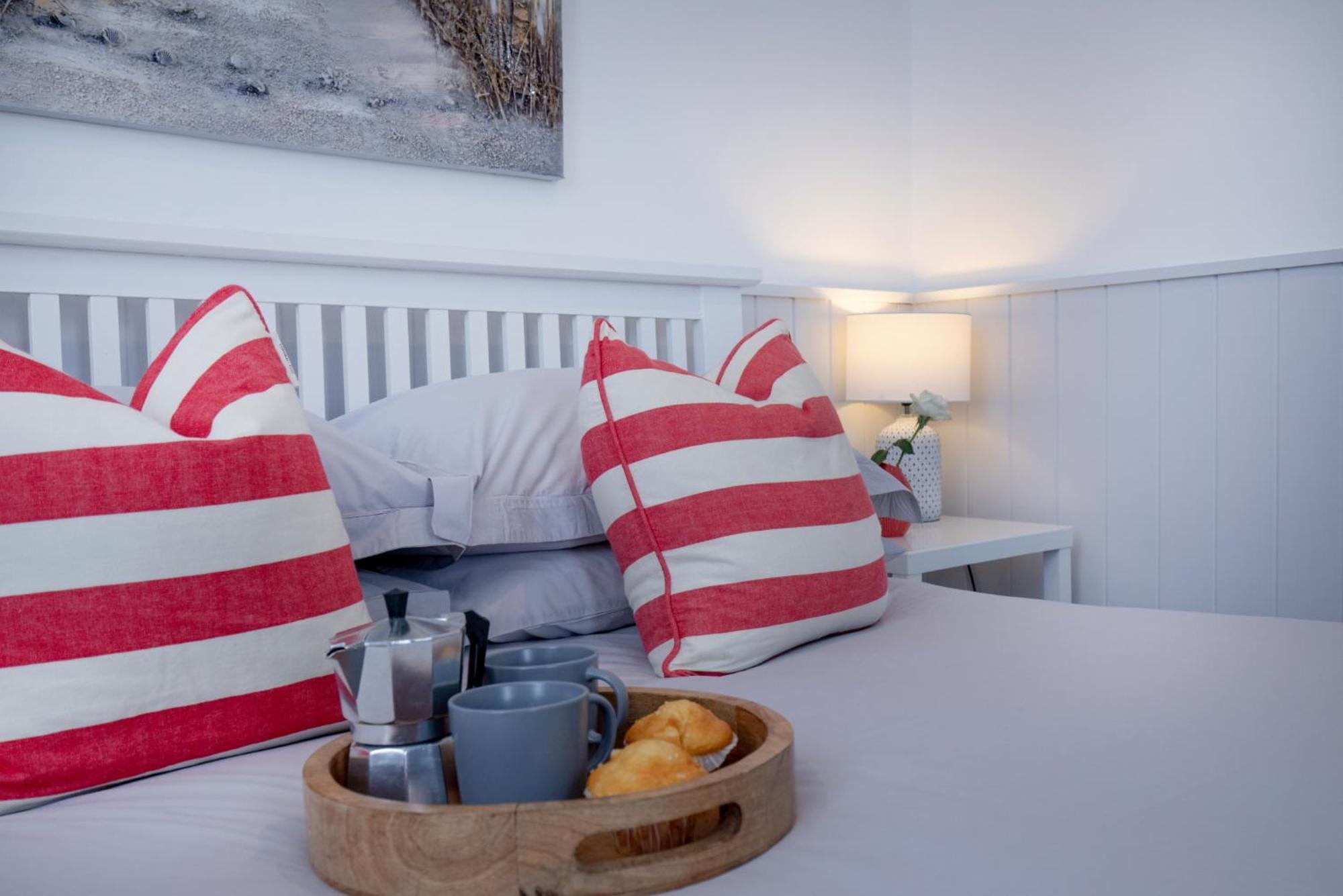 Sunnybeach Holiday Apartments Пейнтон Экстерьер фото