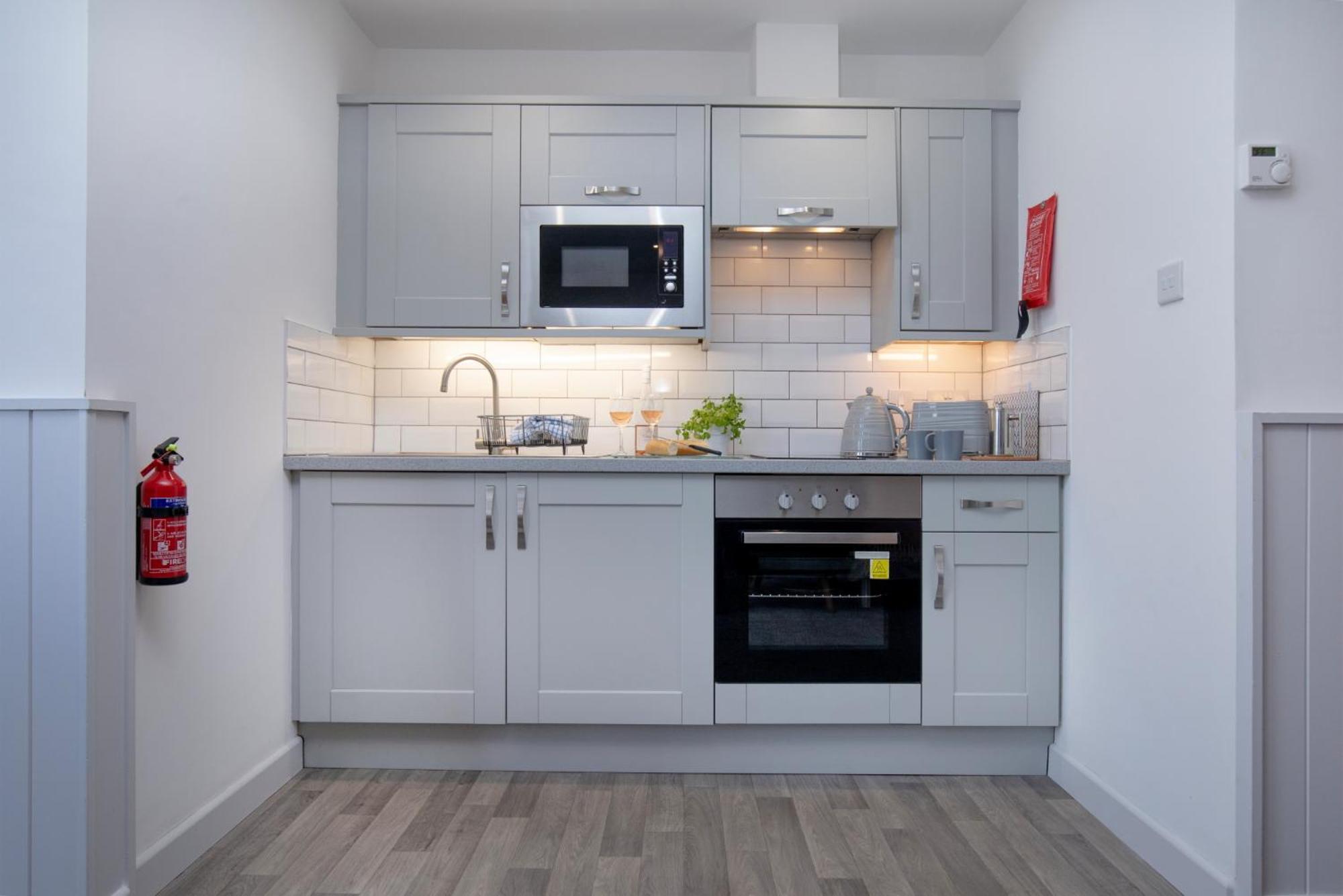 Sunnybeach Holiday Apartments Пейнтон Экстерьер фото